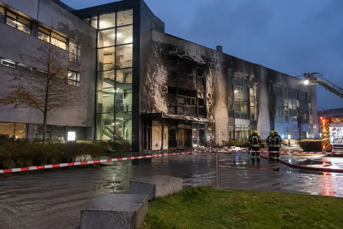 Brazilian federal police probe three campus fires at UFPE over eight days