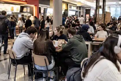 Nine U.S. chains expanding into Britain could turn towns into American-style food courts