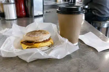 Reporter compares breakfasts at five fast-food chains and finds the cheapest option best